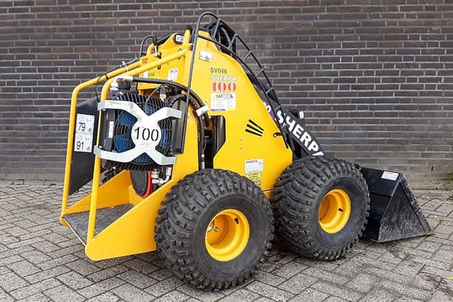 Sherpa 100 kniklader voor grondverzet en bouw