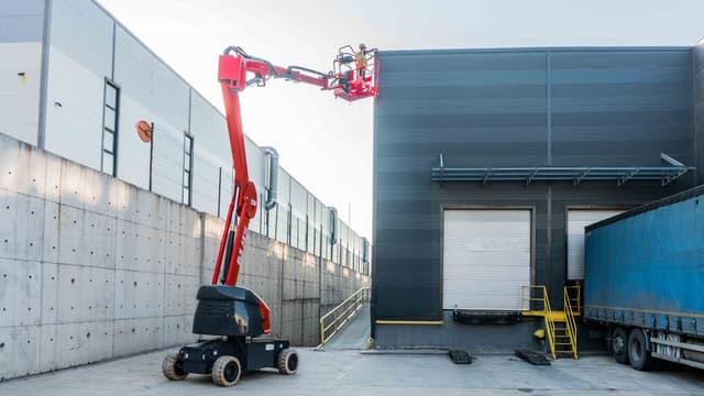 ELS Lift AE15 knikarmhoogwerker voor binnen- en buitengebruik