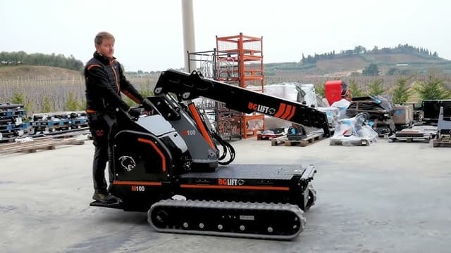 BG Lift M100 rupshijskraan BG Lift M100 compacte rupshijskraan voor bouwplaatsen